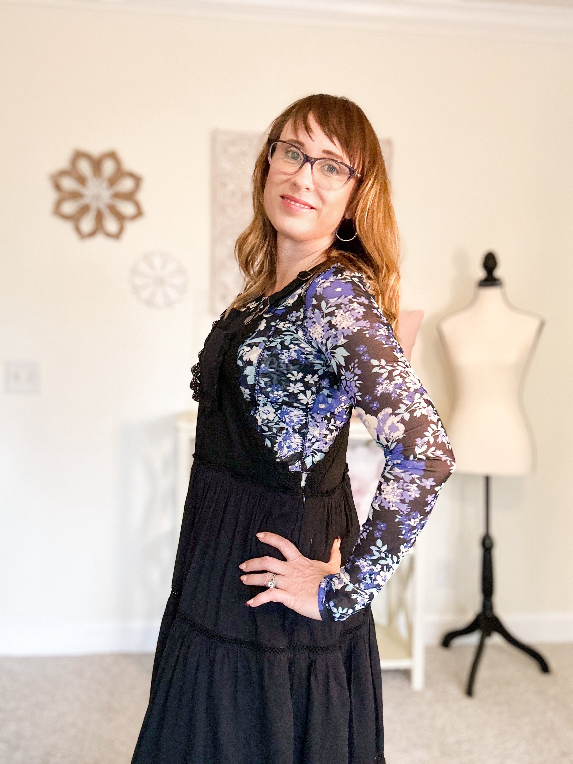 Floral Print Mesh Fitted Long Sleeve Top - Black image 1